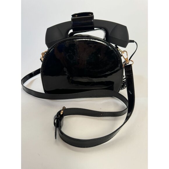 Retro Black & White Telephone Handbag With Heart Dial & Functional Cord - Picture 7 of 16